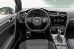 Volkswagen Golf R Variant 2017 года (WW)